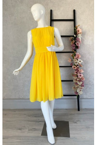 Жовта коктейльна сукня у грецькому стилі