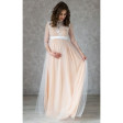 Ніжна рожева сукня для вагітних