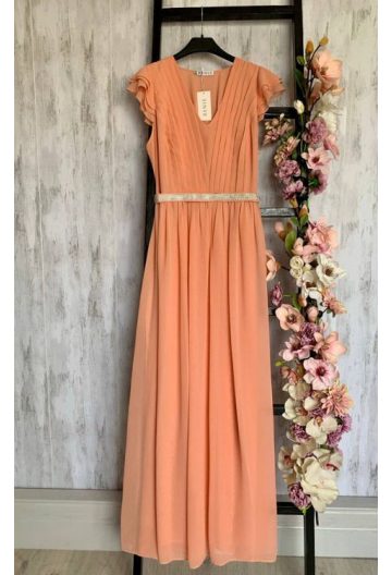 Персикова вечірня сукня з рукавом size+