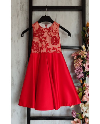 Дитяча червона сукня з мереживн ліфом і атласн спідницею