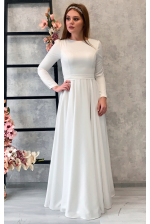 Атласна весільна сукня з довгим рукавом