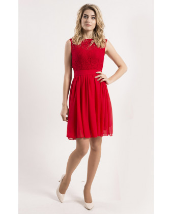 Красное коктейльное платье с кружевом