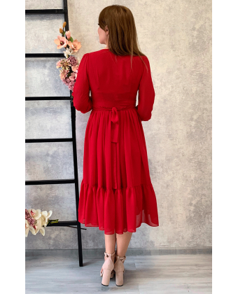 Червона сукня міді з гудзиками