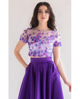Цветочный топ и атласная юбка