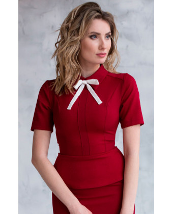 Офисная блузка красная