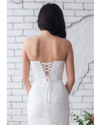Мереживна весільна сукня на корсеті